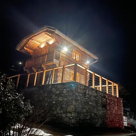 Шале L'ourson, Unique Charming Place *